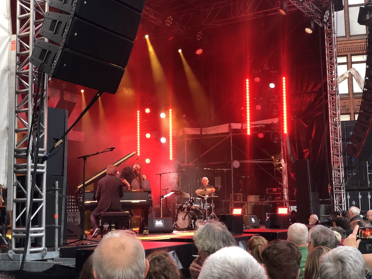 Letztes Jahr ausgefallen, dieses Jahr nachgeholt: Konzert des Michael Wollny Trios
